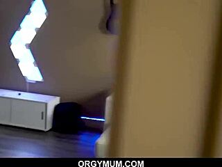 Alina Lopez and Jennifer White enjoy intense fucking with horny guy in steamy session