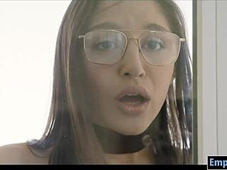 Sexy Brunette Babe's Pussy Pounded Till She Squirts Wildly!