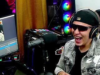 binho licks ninfeta's pink pussy podcast table