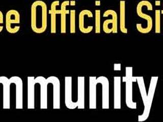 goth sophie dee tempts with booty