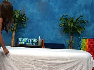 i crave that hard cock slamming my tight holes now