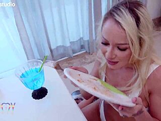 kyra sex larissa leite prolapse after brutal dap