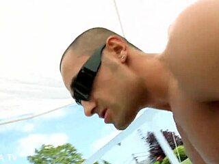 Teasing euro babe effy flashes pussy outdoor in bikini heels before horny creampie pounding with mugur