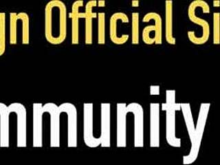 sunny lane bounces juicy big pussy lips and clit in teasing ass shake