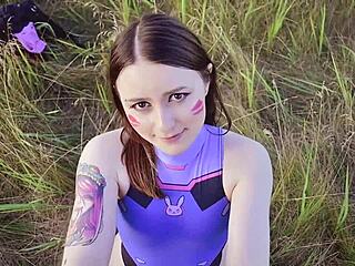 Sexy Cosplayer Deepthroats Big Cock For Explosive Cumshot