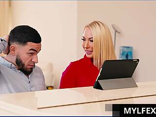 i'm curvy milf mellanie monroe rammed deep by peter green