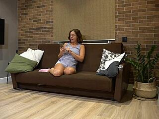 want hard pounding from 50yo milf?