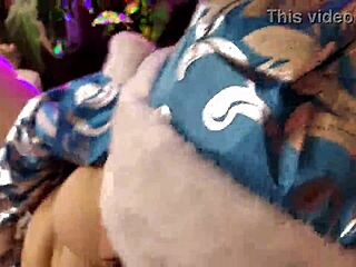 fucking aimee santa claus's big pussy lips up close this christmas