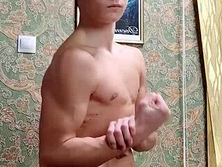 Wanna see this flexy skinny boy's muscles after his intense study pump?