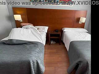 valeria fuentes squirts in multiple orgasms frenzy