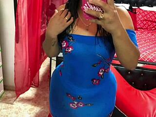 Curvy Prostitute Teases With Her Juicy Big Ass