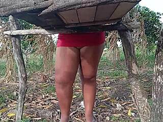 Hot woman flashes intimate spot in public park while partner films