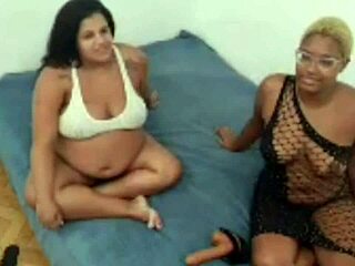 Pregnant Latina gives ass to hubby after pussy lick