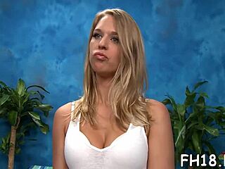 Very Sexy 18 Year Old Glamorous Teen Poses