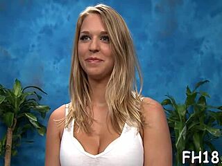 Very Sexy 18 Year Old Glamorous Teen Poses