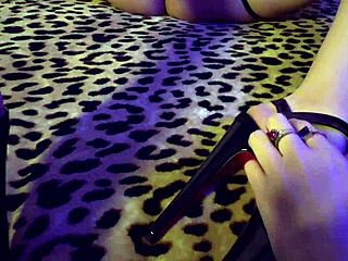 raven, feel my toes tickling your feet till you beg!