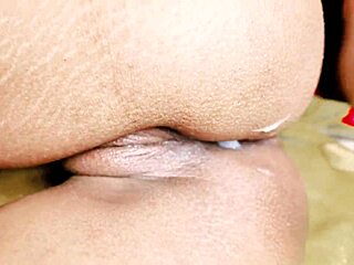 Sistya's Petite Wet Squirting Fuck Intrigue Unveiled