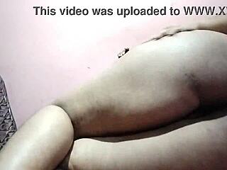 i adore this desi anal with huge natural tits bouncing