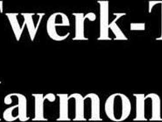 Stunning curvy ebony Harmonie Marquise pussy licked orgasm