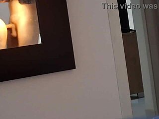 creo que la camarera nos grabó follando duro con tetas grandes y culo curvilíneo