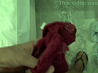 caught young stud jerking off dirty panties