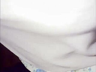 skinny latina amateur babe gives first time homemade blowjob to teacher