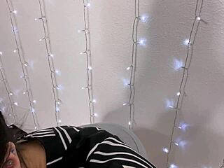 Submissive Asian Tailor Begs Jerk Off Cum on Her Big Ass Worship