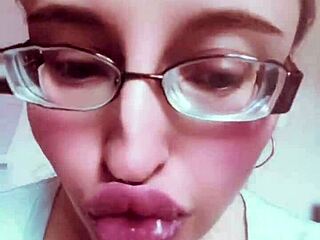 i'm so hot from her nude lipstick tease