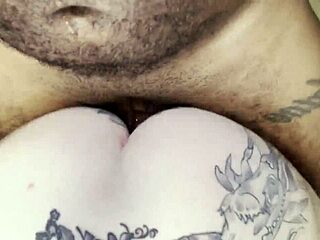 hey corno hubby left so i chat naked with the builder