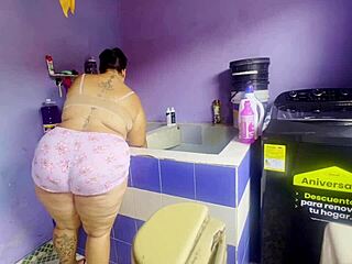 Desperate girlfriend sneaks fuck with boss in clothing area