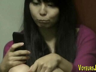 asian cutie fingers herself outdoors while spied on