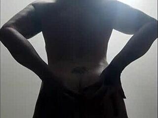 gostosa cavala teases rips clothes shows huge grelo