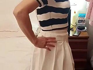 Skinny Latina Girlfriend's Ass Opened for First Creampie