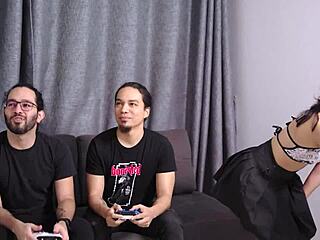 Cindy luna petite latina double penetrated by friends