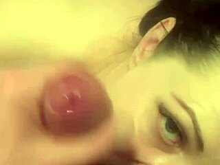 Horny Milf Swettysvett Deepthroats Post-Workout