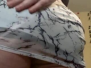 cum hard watching my juicy ass shake joi!