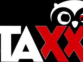 lola and nyeisha dive into hot lesbian action